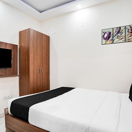 Super Hotel O Bangalore Near Reva Circle Formerly Cka Boarding Yelahanka ภายนอก รูปภาพ