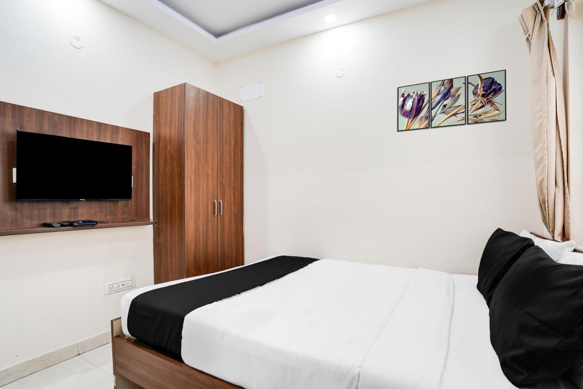 Super Hotel O Bangalore Near Reva Circle Formerly Cka Boarding Yelahanka ภายนอก รูปภาพ